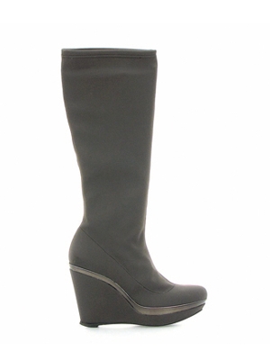 donna loka stivale ai 2010