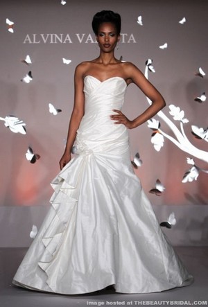 alvina valenta donna sposa collezione primavera estate 2012 04