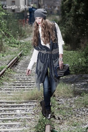giorgia e johns campagna inverno 2011 2012 08