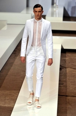 Guarda le Collezioni di Hugo Boss