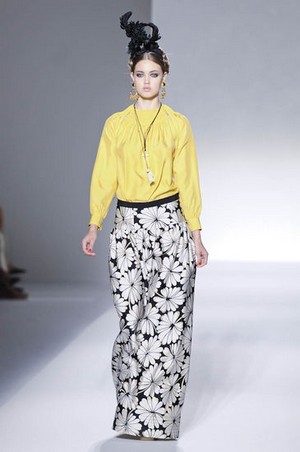 moschino donna collezione primavera estate 2012 12