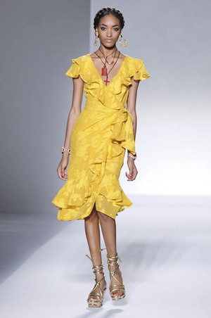 moschino donna collezione primavera estate 2012 14