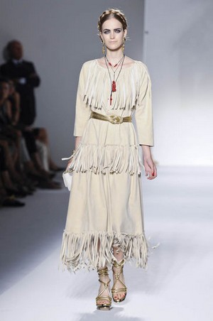 moschino donna collezione primavera estate 2012 40