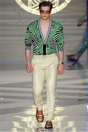 versace uomo collezione primavera estate 2012 24