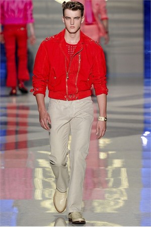 versace uomo collezione primavera estate 2012 32