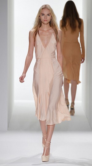 calvin klein donna collezione primavera estate 2012 08