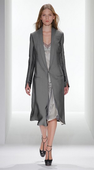 calvin klein donna collezione primavera estate 2012 12