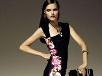 Class Roberto Cavalli, raffinata femminilità