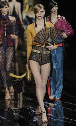 louis vuitton ventaglio primavera estate 2011